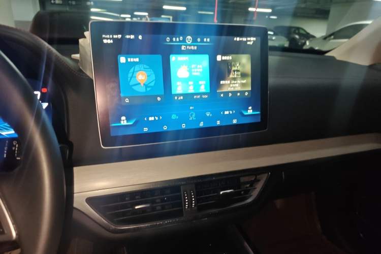 Used BYD Tang New Energy 2018 DM 2.0T All-Wheel Drive Smart Connectivity Luxury Model 7 Seats China V Emission Standard Audio And AC Panel