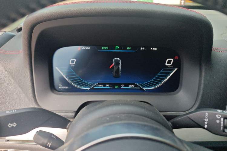 Used BYD Tang New Energy 2018 DM 2.0T All-Wheel Drive Smart Connect Genesis Edition 7 Seats China V Emission Standard Instrument Cluster