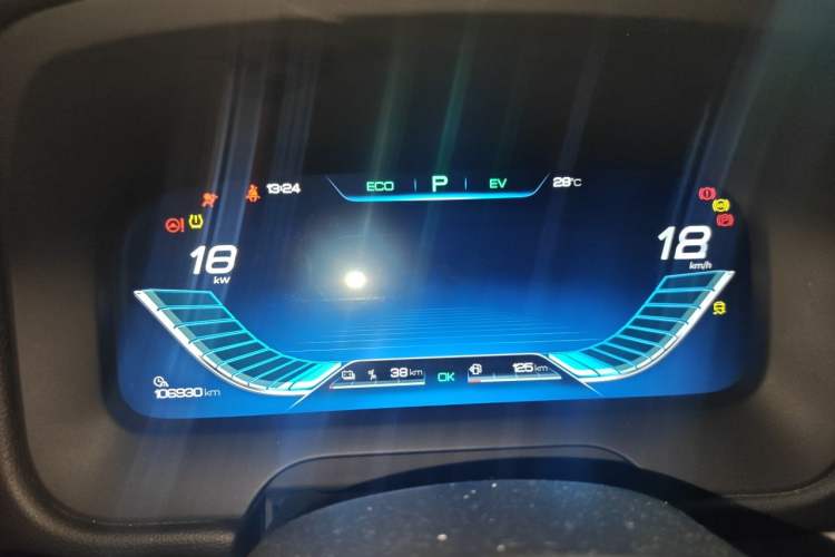 Used BYD Tang New Energy 2018 DM 2.0T All-Wheel Drive Smart Connectivity Luxury Model 7 Seats China V Emission Standard Instrument Cluster