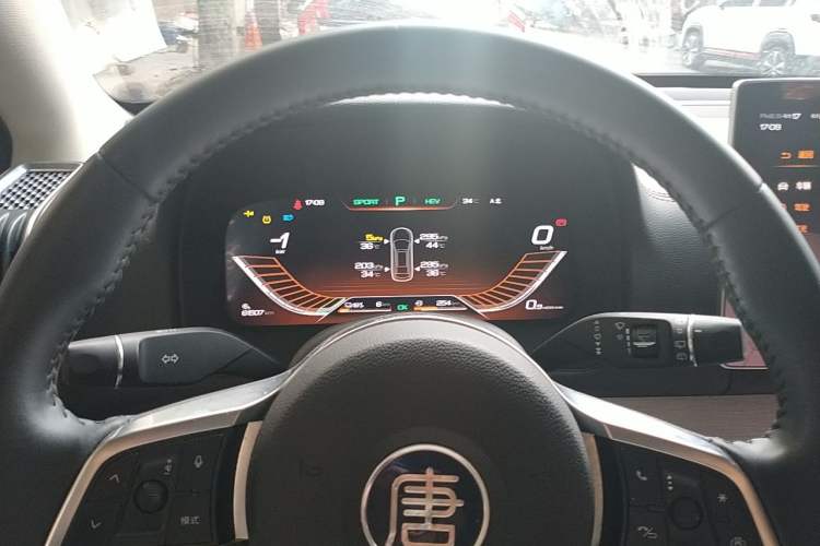 Used BYD Tang New Energy 2018 DM 2.0T All-Wheel Drive Smart Connectivity Luxury Model 7 Seats China V Emission Standard Instrument Cluster