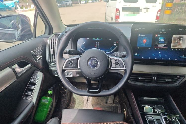Used BYD Tang New Energy 2018 DM 2.0T All-Wheel Drive Smart Connect Genesis Edition 7 Seats China V Emission Standard Steering Wheel