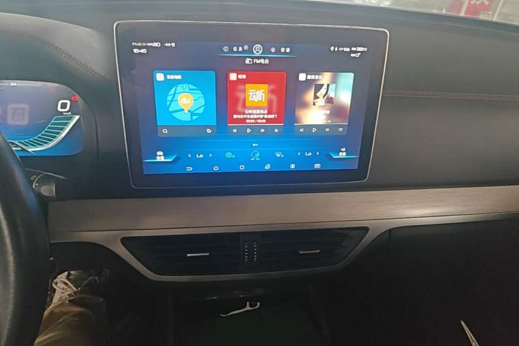 Used BYD Tang New Energy 2018 DM 2.0T All-Wheel Drive Smart Connectivity Luxury Model 7 Seats China V Emission Standard Audio And AC Panel