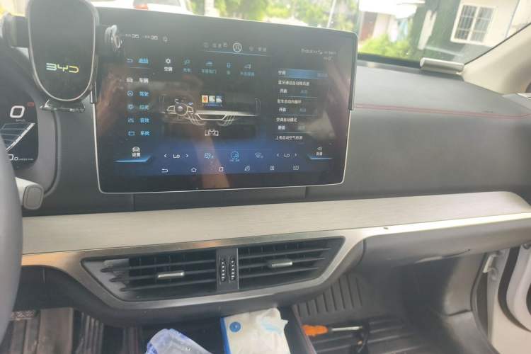 Used BYD Tang New Energy 2018 DM 2.0T All-Wheel Drive Smart Connectivity Luxury Model 7 Seats China V Emission Standard Audio And AC Panel