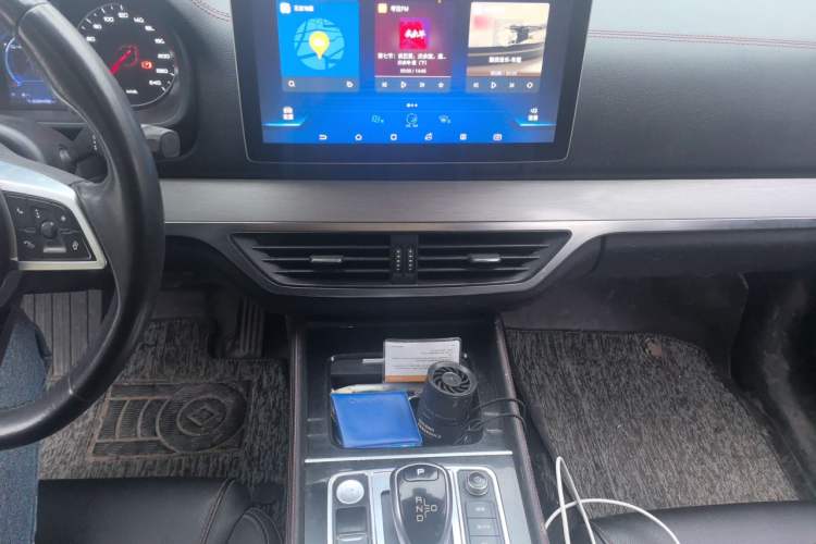 Used BYD Tang New Energy 2018 DM 2.0T All-Wheel Drive Smart Connect Advanced Model 7 Seats China V Emission Standard Audio And AC Panel