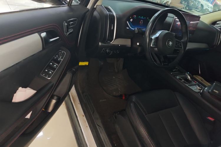 Used BYD Tang New Energy 2018 DM 2.0T All-Wheel Drive Smart Connectivity Luxury Model 7 Seats China V Emission Standard Driver Seat