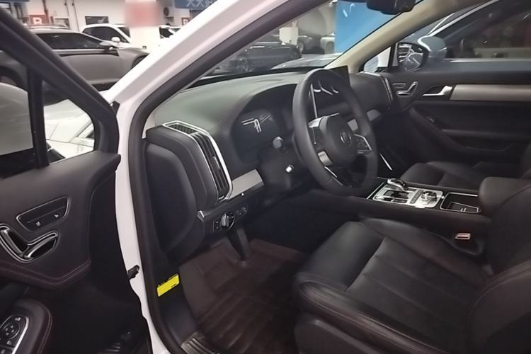 Used BYD Tang New Energy 2018 DM 2.0T All-Wheel Drive Smart Connectivity Luxury Model 7 Seats China V Emission Standard Driver Seat