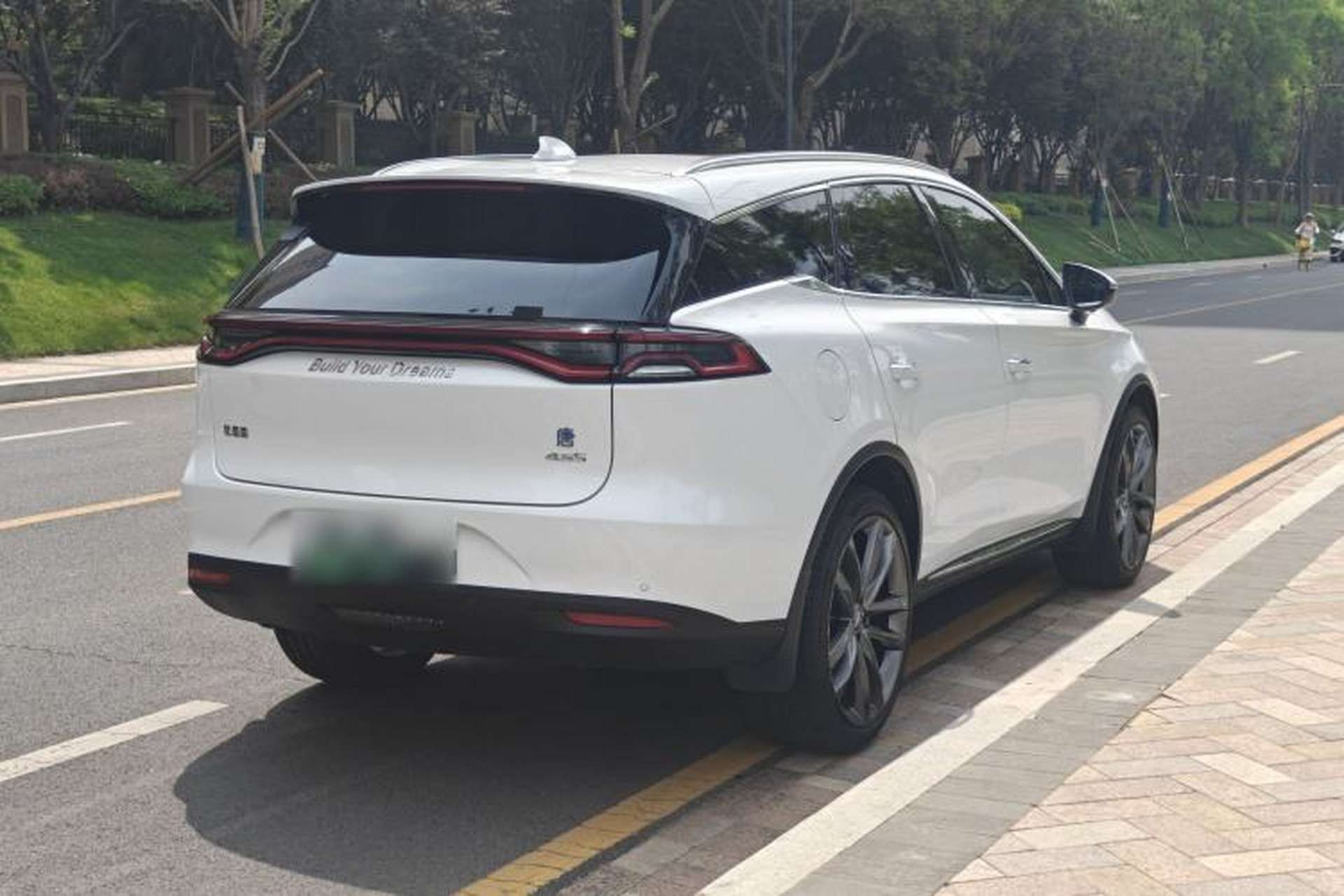 Used BYD Tang New Energy 2018 DM 2.0T All-Wheel Drive Smart Connect Elite 7-Seater China V Emission Standard Exterior 13