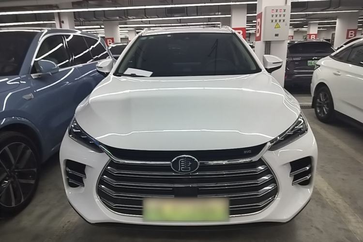 Used BYD Tang New Energy 2018 DM 2.0T All-Wheel Drive Smart Connectivity Luxury Model 7 Seats China V Emission Standard Front