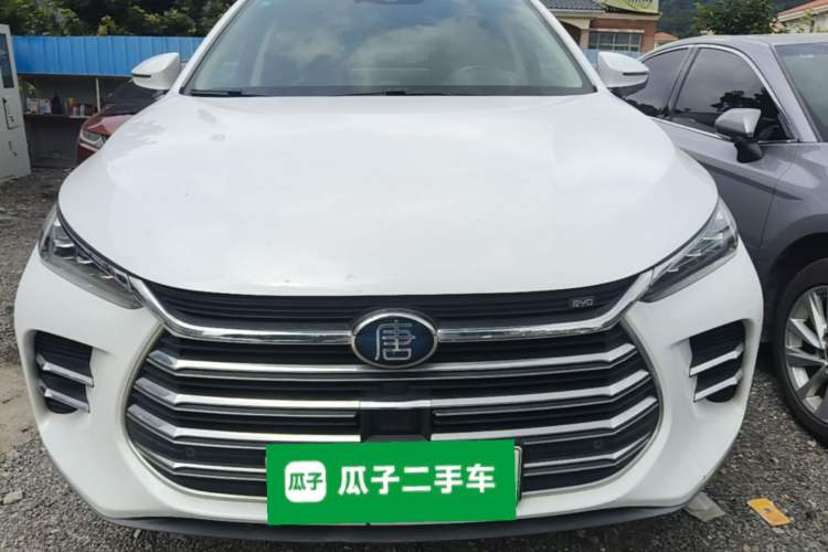 Used BYD Tang New Energy 2018 DM 2.0T All-Wheel Drive Smart Connect Advanced Model 7 Seats China V Emission Standard Front