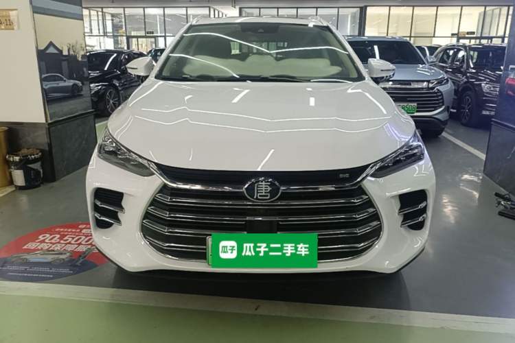 Used BYD Tang New Energy 2018 DM 2.0T All-Wheel Drive Smart Connectivity Luxury Model 7 Seats China V Emission Standard Front