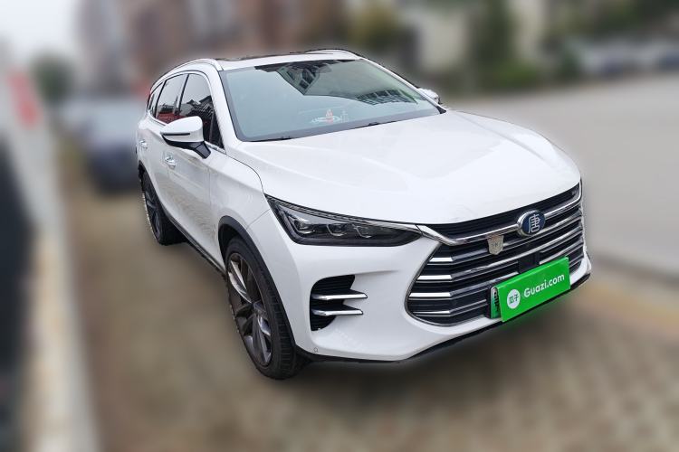Used BYD Tang New Energy 2018 DM 2.0T All-Wheel Drive Smart Connect Genesis Edition 7 Seats China V Emission Standard Front Right 45 Deg