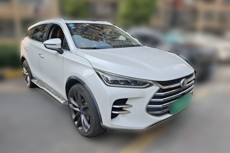 Used BYD Tang New Energy 2018 DM 2.0T All-Wheel Drive Smart Connectivity Luxury Model 7 Seats China V Emission Standard Front Right 45 Deg