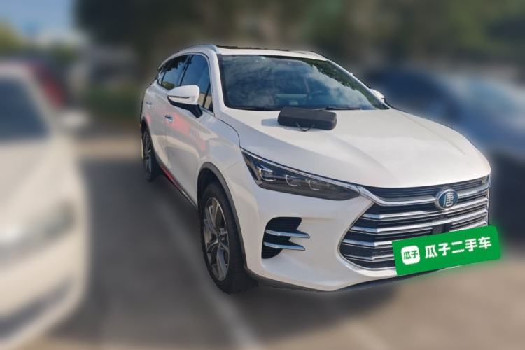 Used BYD Tang New Energy 2018 DM 2.0T All-Wheel Drive Smart Connectivity Luxury Model 7 Seats China V Emission Standard Front Right 45 Deg