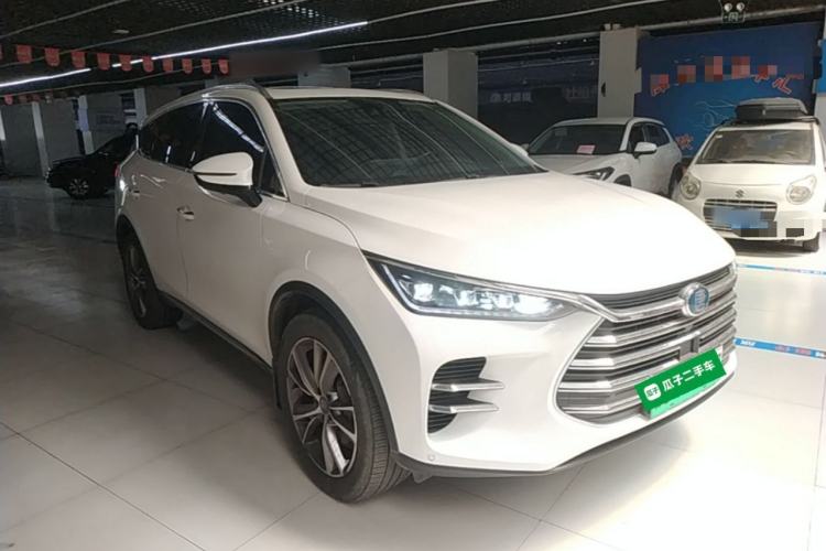 Used BYD Tang New Energy 2018 DM 2.0T All-Wheel Drive Smart Connectivity Luxury Model 7 Seats China V Emission Standard Front Right 45 Deg
