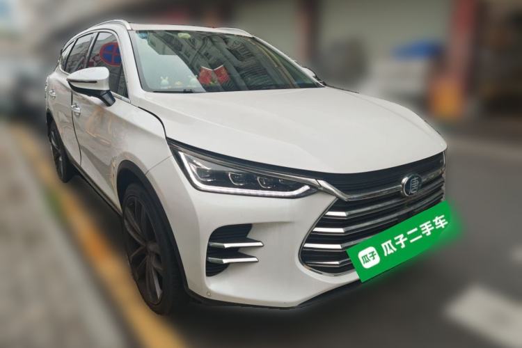 Used BYD Tang New Energy 2018 DM 2.0T All-Wheel Drive Smart Connectivity Luxury Model 7 Seats China V Emission Standard Front Right 45 Deg