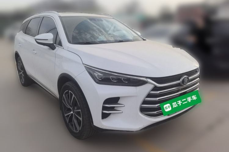 Used BYD Tang New Energy 2018 DM 2.0T All-Wheel Drive Smart Connectivity Luxury Model 7 Seats China V Emission Standard Front Right 45 Deg