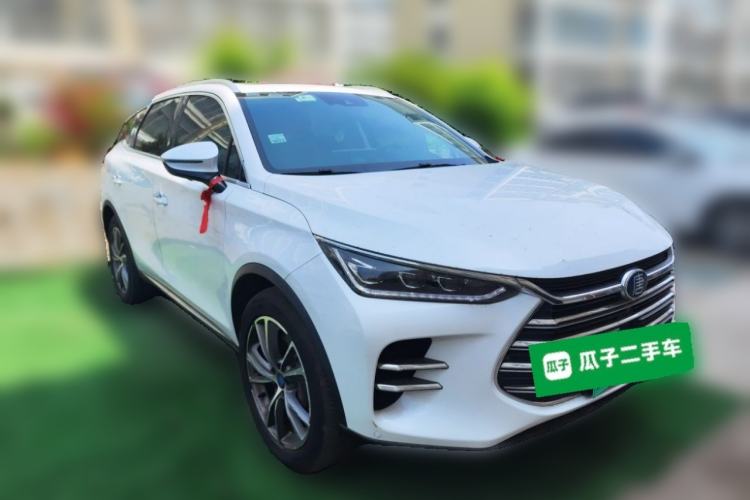 Used BYD Tang New Energy 2018 DM 2.0T All-Wheel Drive Smart Connectivity Luxury Model 7 Seats China V Emission Standard Front Right 45 Deg