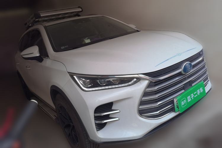 Used BYD Tang New Energy 2018 DM 2.0T All-Wheel Drive Smart Connect Genesis Edition 7 Seats China V Emission Standard Front Right 45 Deg