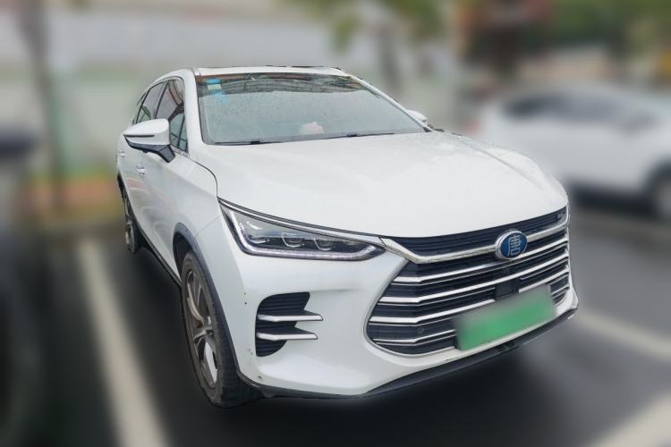 Used BYD Tang New Energy 2018 DM 2.0T All-Wheel Drive Smart Connect Advanced Model 7 Seats China V Emission Standard Front Right 45 Deg