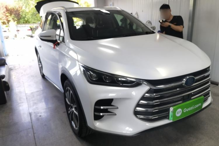Used BYD Tang New Energy 2018 DM 2.0T All-Wheel Drive Smart Connectivity Luxury Model 7 Seats China V Emission Standard Front Right 45 Deg