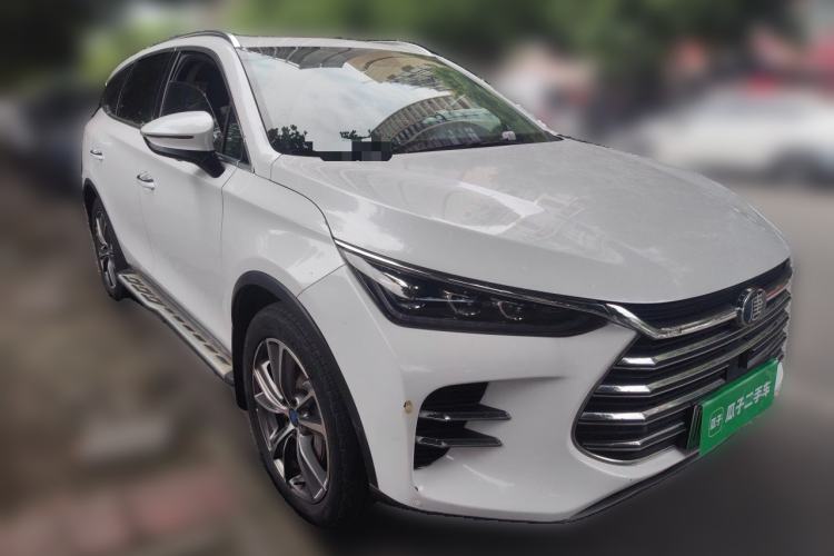 Used BYD Tang New Energy 2018 DM 2.0T All-Wheel Drive Smart Connectivity Luxury Model 7 Seats China V Emission Standard Front Right 45 Deg