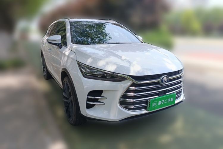 Used BYD Tang New Energy 2018 DM 2.0T All-Wheel Drive Smart Connectivity Luxury Model 7 Seats China V Emission Standard Front Right 45 Deg