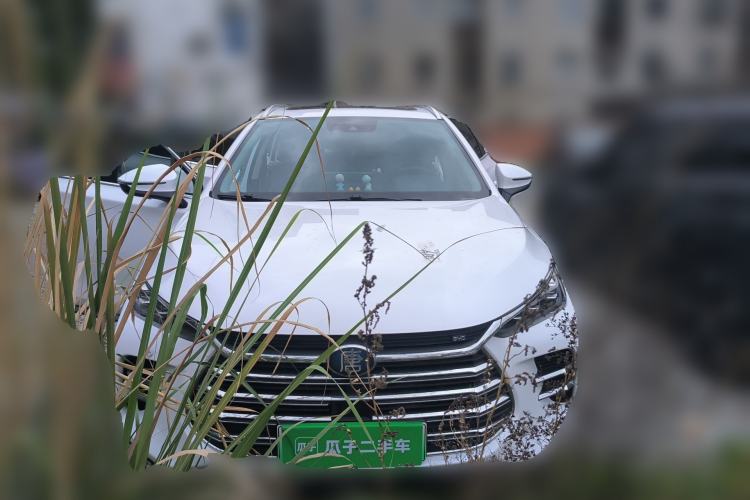 Used BYD Tang New Energy 2018 DM 2.0T All-Wheel Drive Smart Connect Elite 7-Seater China V Emission Standard Front