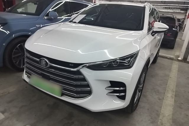 Used BYD Tang New Energy 2018 DM 2.0T All-Wheel Drive Smart Connectivity Luxury Model 7 Seats China V Emission Standard