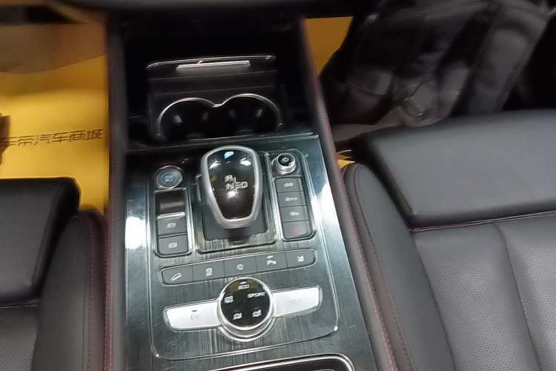 Used BYD Tang New Energy 2018 DM 2.0T All-Wheel Drive Smart Connect Elite 7-Seater China V Emission Standard Gear Lever