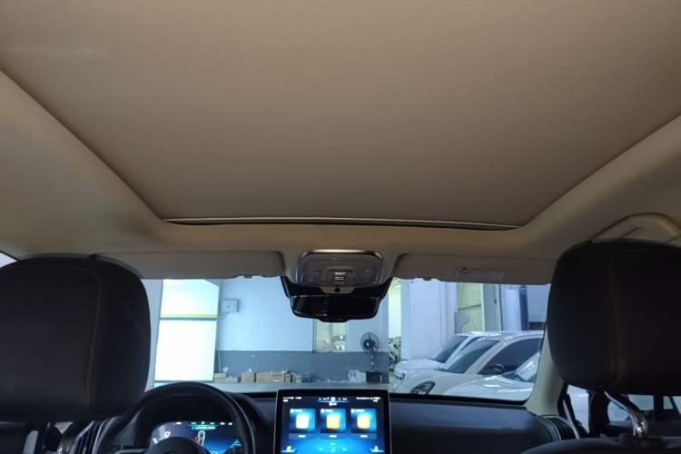 Used BYD Tang New Energy 2018 DM 2.0T All-Wheel Drive Smart Connectivity Enjoyment Model 5 Seats China V Emission Standard Headliner