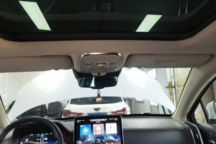 Used BYD Tang New Energy 2018 DM 2.0T All-Wheel Drive Smart Connectivity Luxury Model 7 Seats China V Emission Standard Headliner