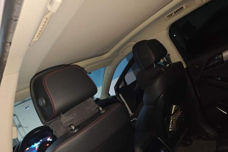 Used BYD Tang New Energy 2018 DM 2.0T All-Wheel Drive Smart Connectivity Luxury Model 7 Seats China V Emission Standard Headliner