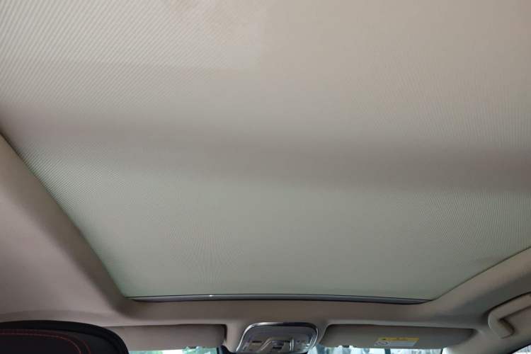 Used BYD Tang New Energy 2018 DM 2.0T All-Wheel Drive Smart Connect Elite 7-Seater China V Emission Standard Headliner