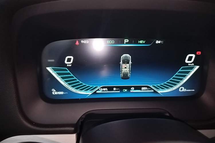 Used BYD Tang New Energy 2018 DM 2.0T All-Wheel Drive Smart Connectivity Luxury Model 7 Seats China V Emission Standard Instrument Cluster