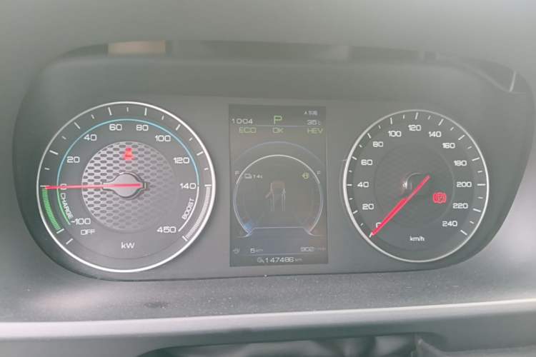 Used BYD Tang New Energy 2018 DM 2.0T All-Wheel Drive Smart Connect Advanced Model 7 Seats China V Emission Standard Instrument Cluster