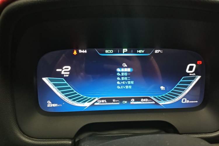 Used BYD Tang New Energy 2018 DM 2.0T All-Wheel Drive Smart Connect Elite 7-Seater China V Emission Standard Instrument Cluster