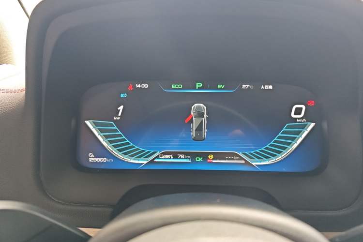 Used BYD Tang New Energy 2018 DM 2.0T All-Wheel Drive Smart Connectivity Luxury Model 7 Seats China V Emission Standard Instrument Cluster