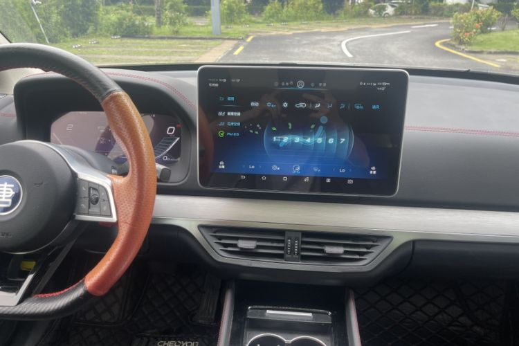 Used BYD Tang New Energy 2018 DM 2.0T All-Wheel Drive Smart Connect Elite 7-Seater China V Emission Standard Interior 6