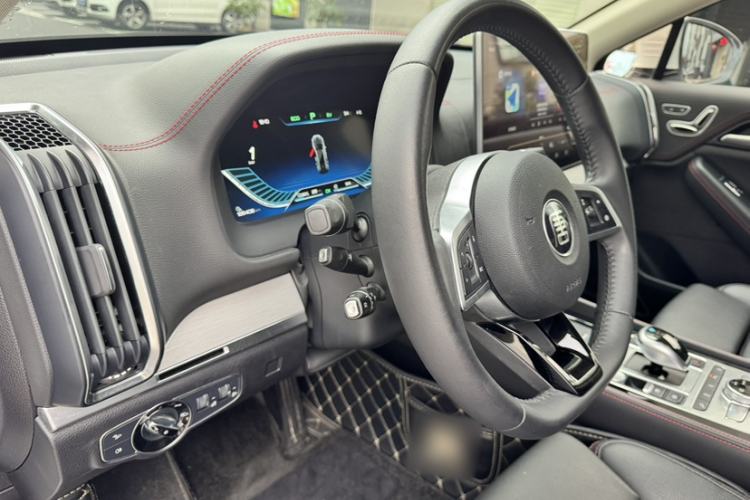 Used BYD Tang New Energy 2018 DM 2.0T All-Wheel Drive Smart Connect Innovation Model 5 Seats China V Emission Standard Interior 6