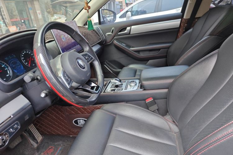 Used BYD Tang New Energy 2018 DM 2.0T All-Wheel Drive Smart Connect Advanced Model 7 Seats China V Emission Standard Left Front Seat