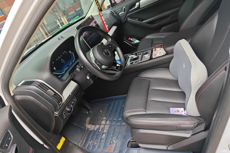 Used BYD Tang New Energy 2018 DM 2.0T All-Wheel Drive Smart Connectivity Luxury Model 7 Seats China V Emission Standard Left Front Seat
