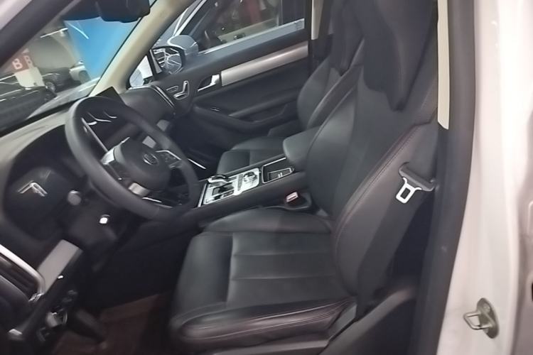 Used BYD Tang New Energy 2018 DM 2.0T All-Wheel Drive Smart Connectivity Luxury Model 7 Seats China V Emission Standard Left Front Seat