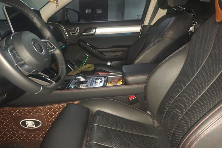 Used BYD Tang New Energy 2018 DM 2.0T All-Wheel Drive Smart Connect Genesis Edition 7 Seats China V Emission Standard Left Front Seat