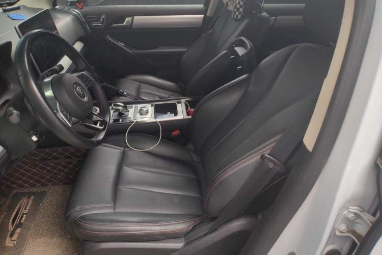 Used BYD Tang New Energy 2018 DM 2.0T All-Wheel Drive Smart Connectivity Luxury Model 7 Seats China V Emission Standard Left Front Seat