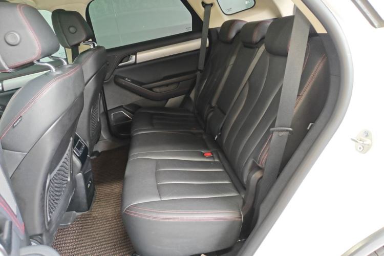 Used BYD Tang New Energy 2018 DM 2.0T All-Wheel Drive Smart Connect Elite 7-Seater China V Emission Standard Left Rear Seat
