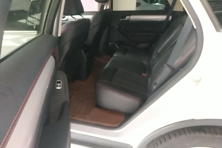 Used BYD Tang New Energy 2018 DM 2.0T All-Wheel Drive Smart Connectivity Luxury Model 7 Seats China V Emission Standard Left Rear Seat