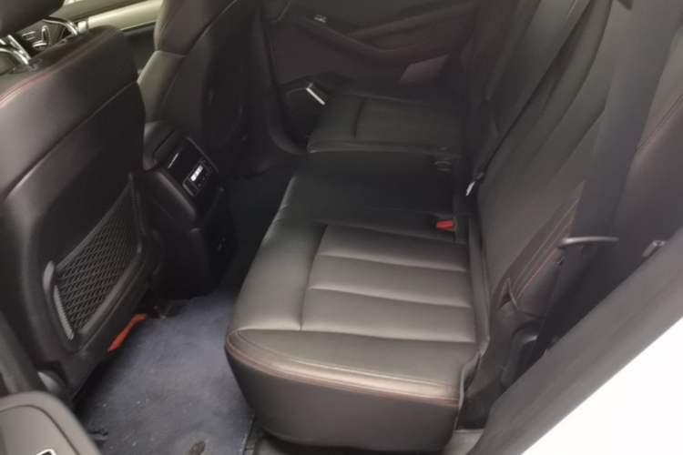 Used BYD Tang New Energy 2018 DM 2.0T All-Wheel Drive Smart Connectivity Luxury Model 7 Seats China V Emission Standard Left Rear Seat