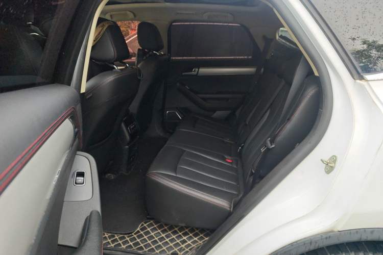 Used BYD Tang New Energy 2018 DM 2.0T All-Wheel Drive Smart Connect Advanced Model 7 Seats China V Emission Standard Left Rear Seat