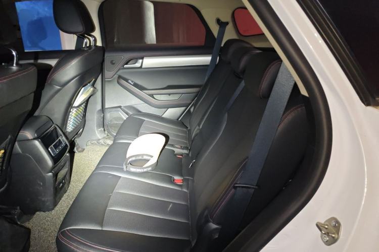 Used BYD Tang New Energy 2018 DM 2.0T All-Wheel Drive Smart Connectivity Luxury Model 7 Seats China V Emission Standard Left Rear Seat