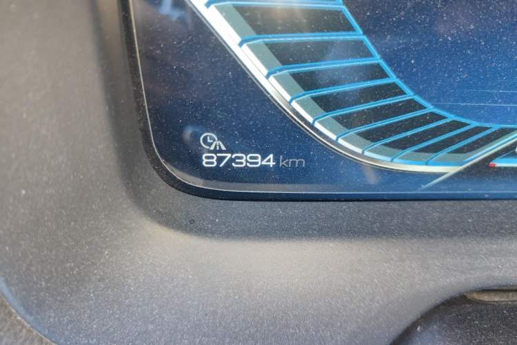 Used BYD Tang New Energy 2018 DM 2.0T All-Wheel Drive Smart Connectivity Enjoyment Model 5 Seats China V Emission Standard Odometer Close Up